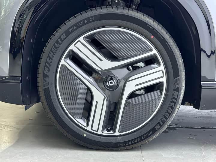 Фото 5 - Changan Qiyuan (Nevo) E07