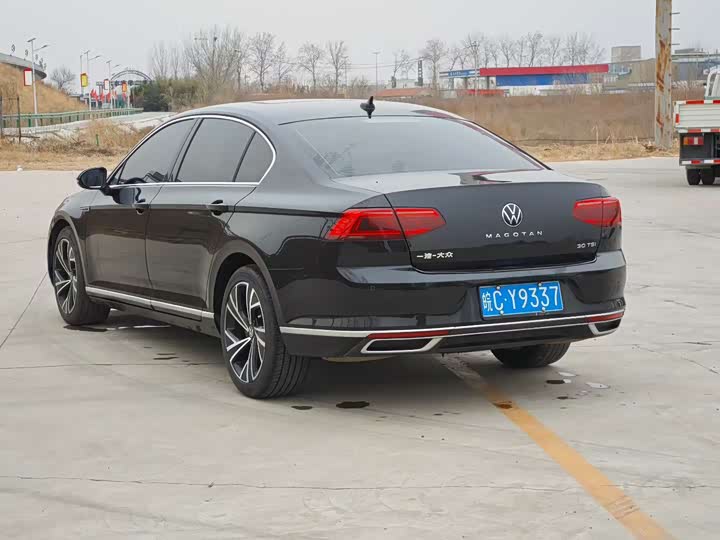 Фото 6 - Volkswagen Magotan