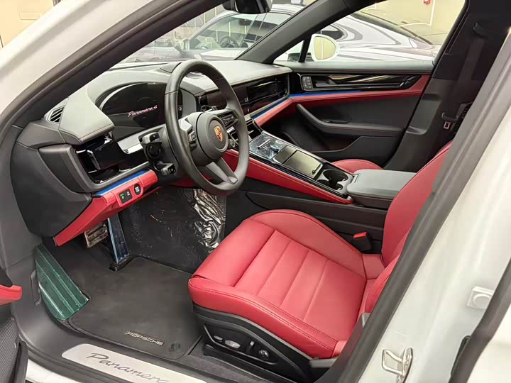 Фото 6 - Porsche Panamera