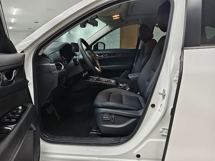 Фото 7 - Mazda CX-5