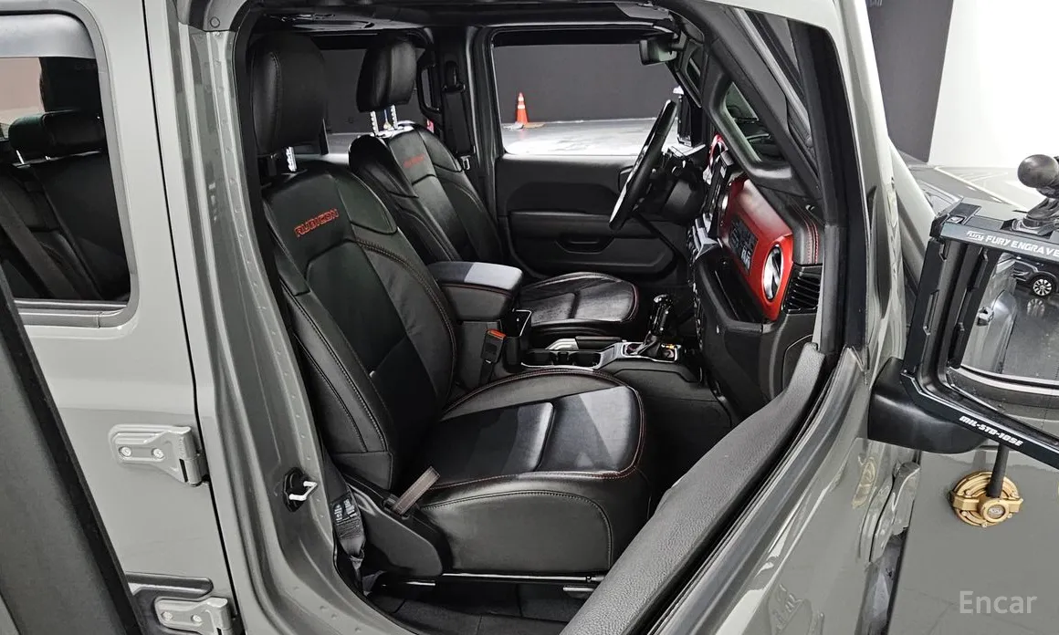 Фото 13 - Jeep Gladiator