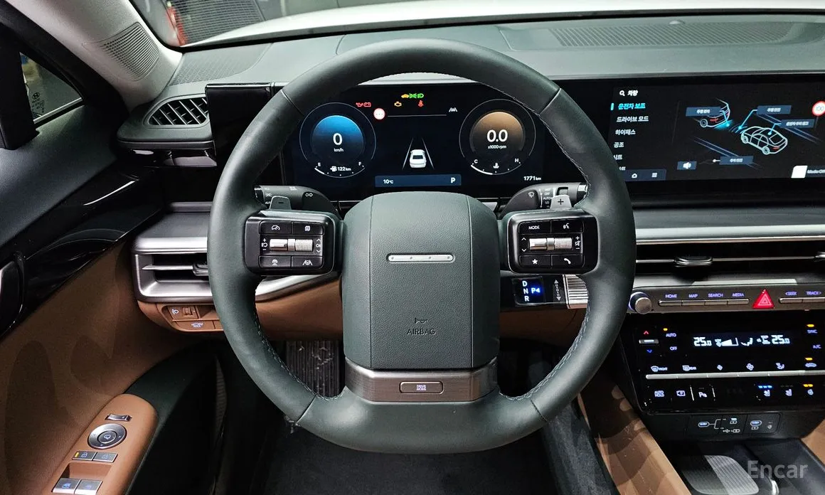 Фото 15 - Hyundai Grandeur