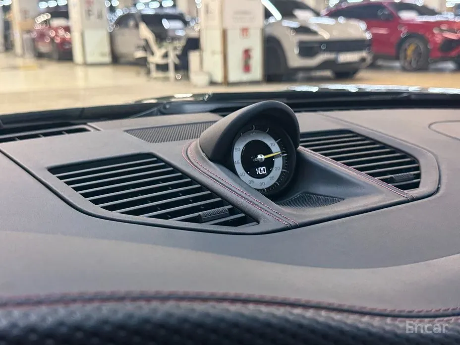 Фото 11 - Porsche 911