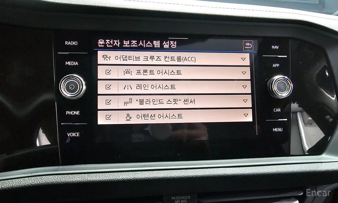 Фото 16 - Volkswagen Jetta