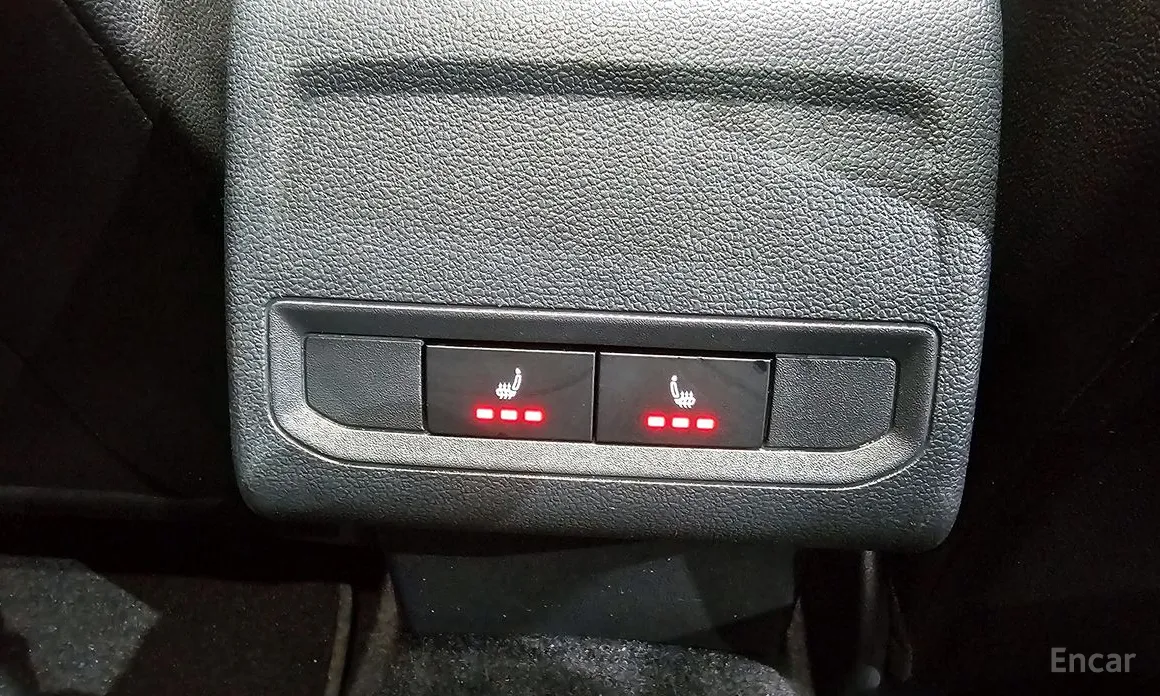 Фото 18 - Volkswagen Jetta