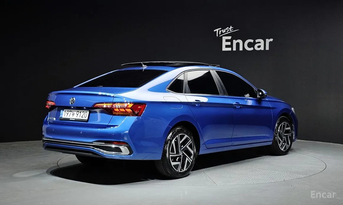 Фото 2 - Volkswagen Jetta