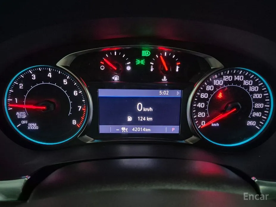 Photo 8 - Chevrolet Traverse