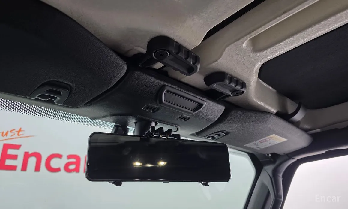 Фото 18 - Jeep Wrangler