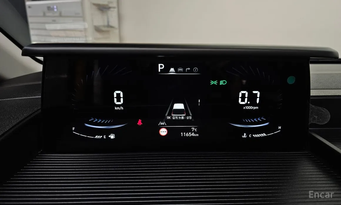 Фото 8 - Hyundai Staria