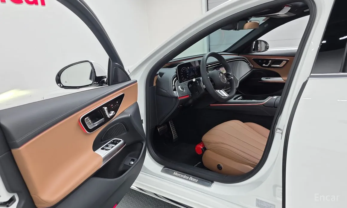 Фото 10 - Mercedes-Benz E-Class