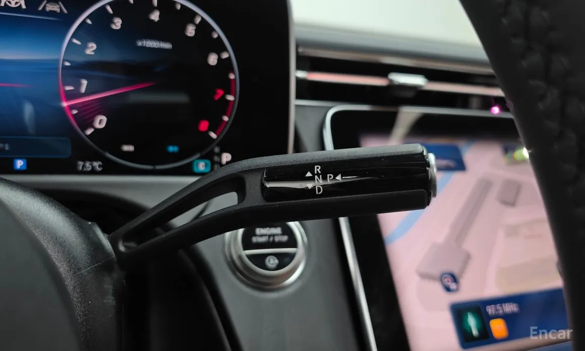 Фото 9 - Mercedes-Benz E-Class