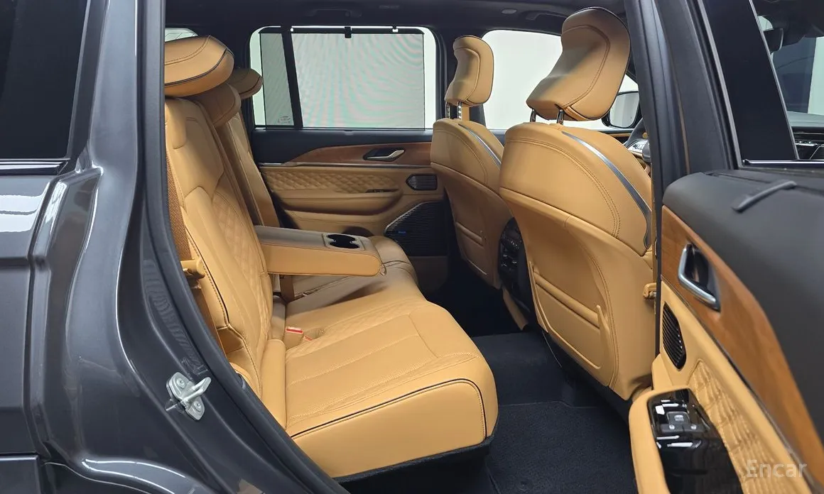 Фото 12 - Jeep Cherokee