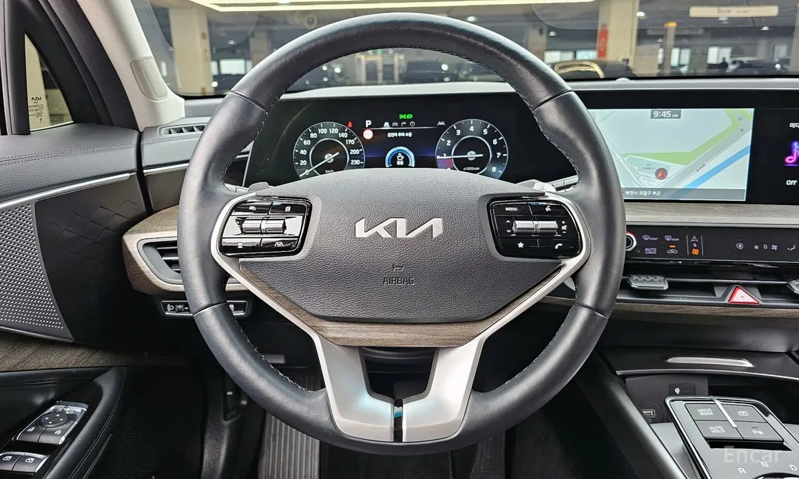 Фото 13 - Kia K8