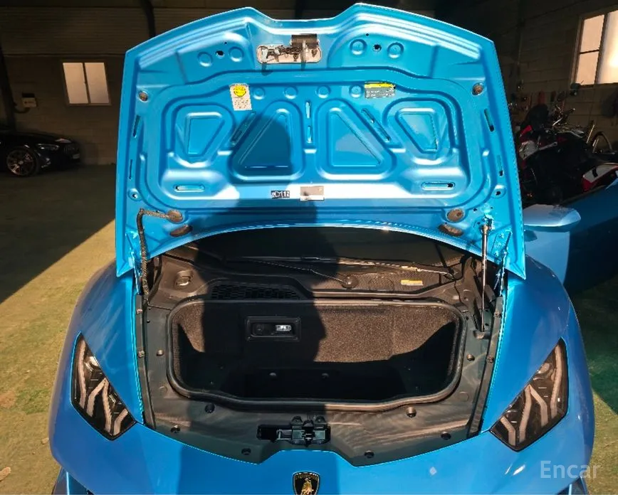 Фото 13 - Lamborghini Huracan