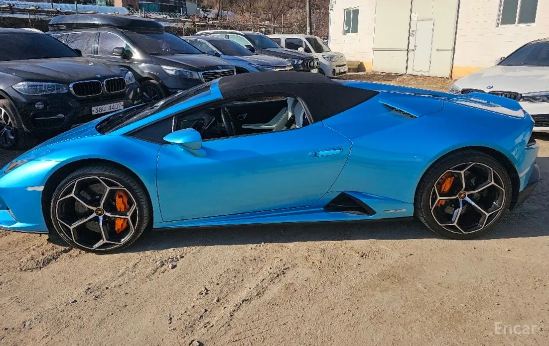 Фото 3 - Lamborghini Huracan
