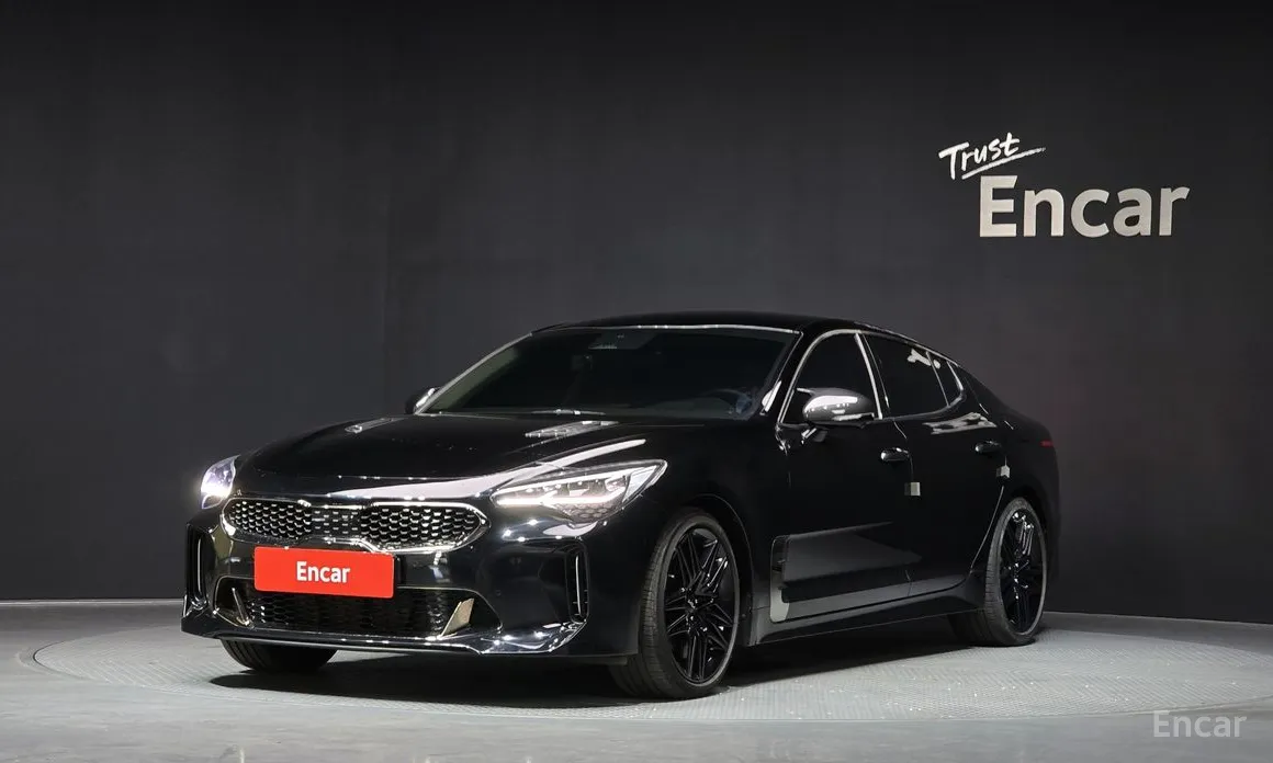 Фото 1 - Kia Stinger