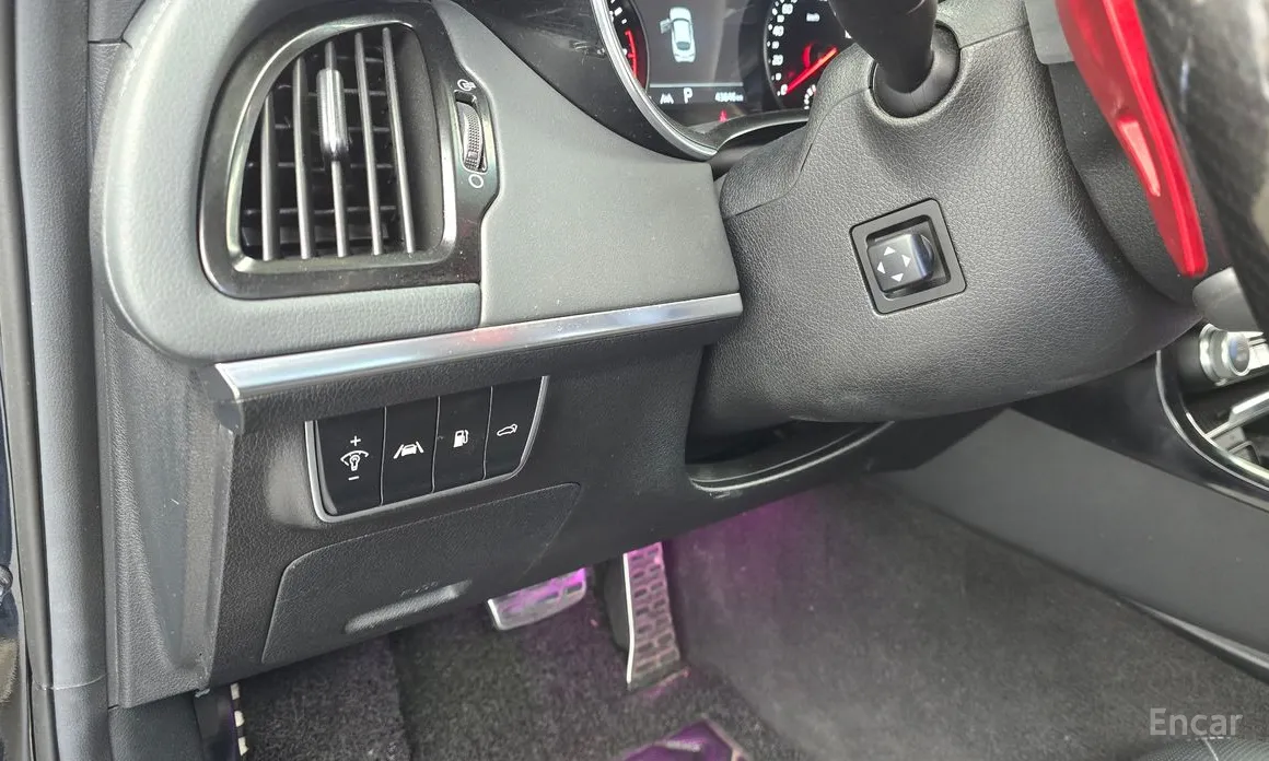 Фото 18 - Kia Stinger