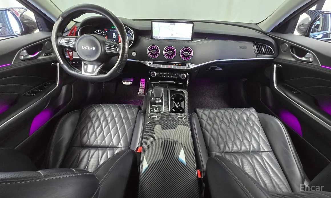 Фото 7 - Kia Stinger