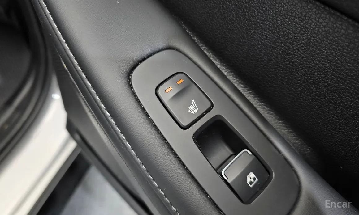 Photo 19 - Hyundai Sonata