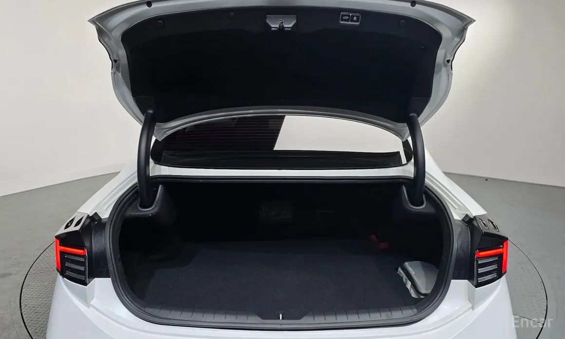 Photo 20 - Hyundai Sonata