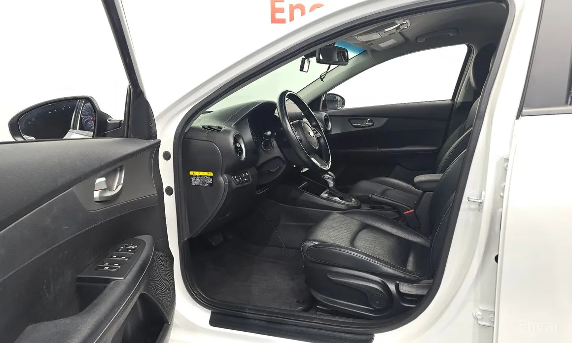 Фото 10 - Kia K3