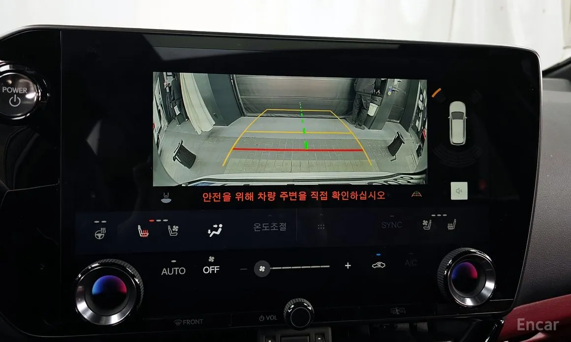 Фото 15 - Lexus NX