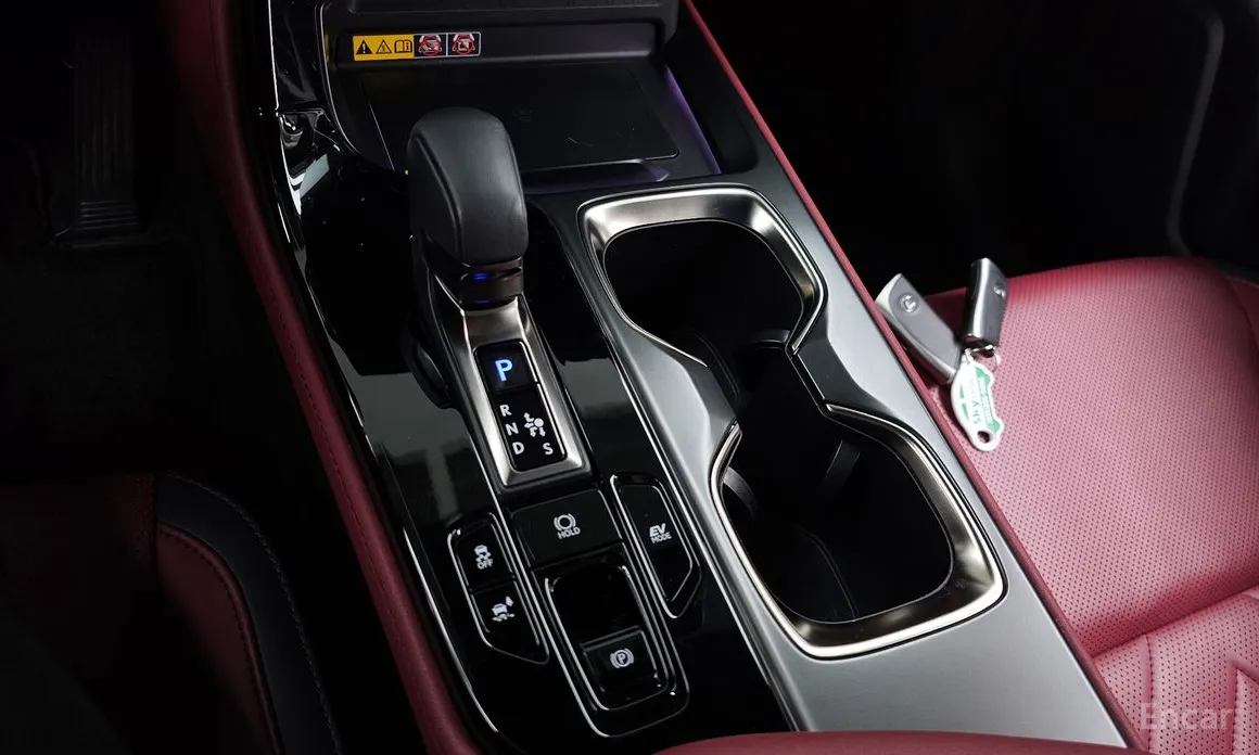 Фото 9 - Lexus NX