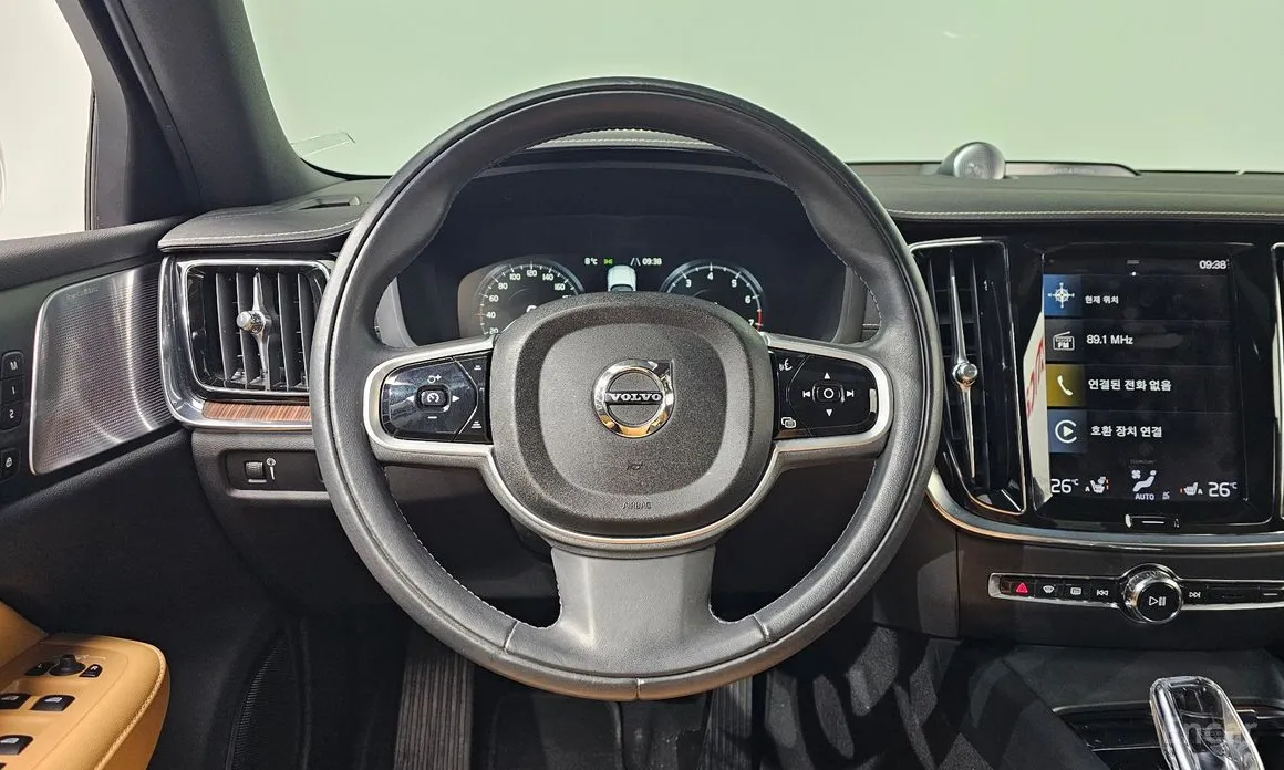 Фото 12 - Volvo S60