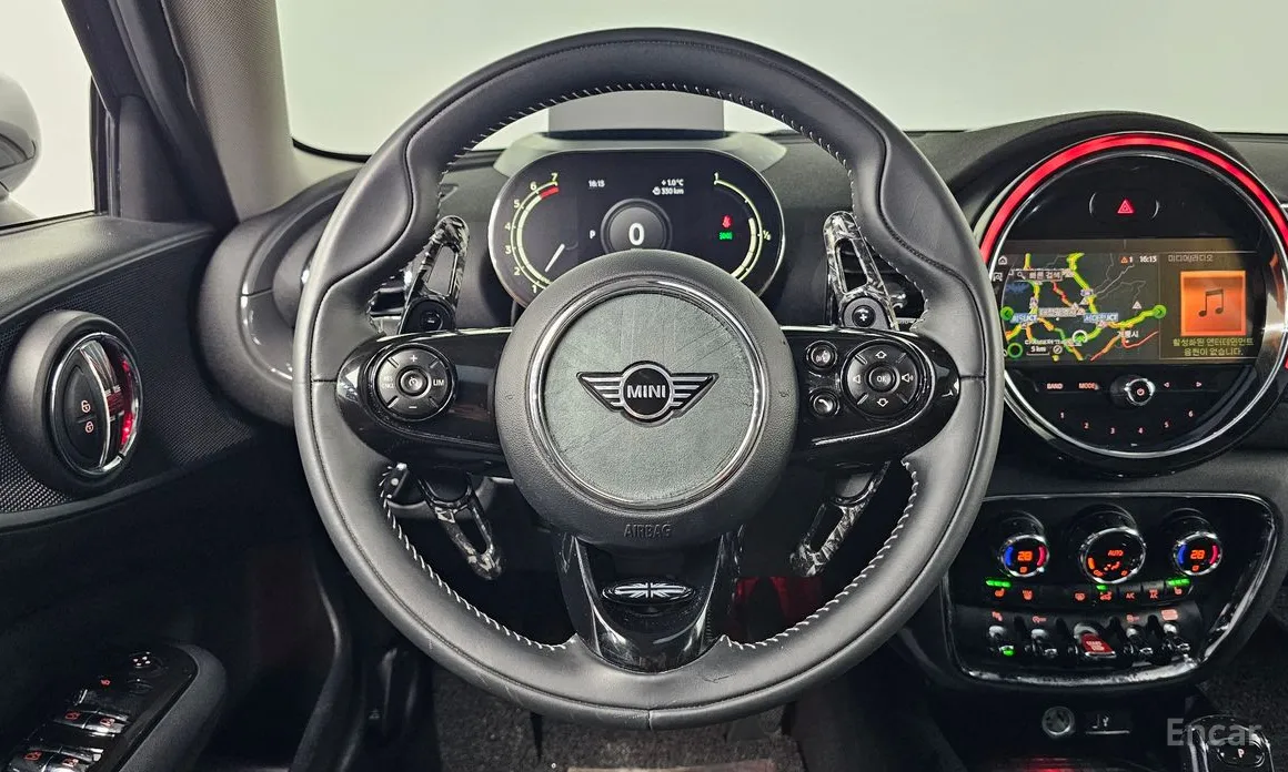 Фото 16 - Mini Clubman