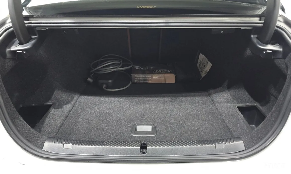 Фото 20 - BMW i5