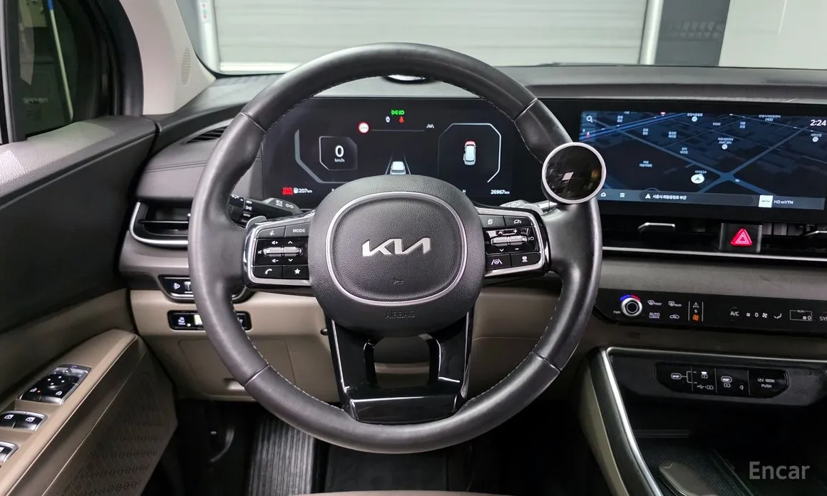 Фото 13 - Kia Carnival