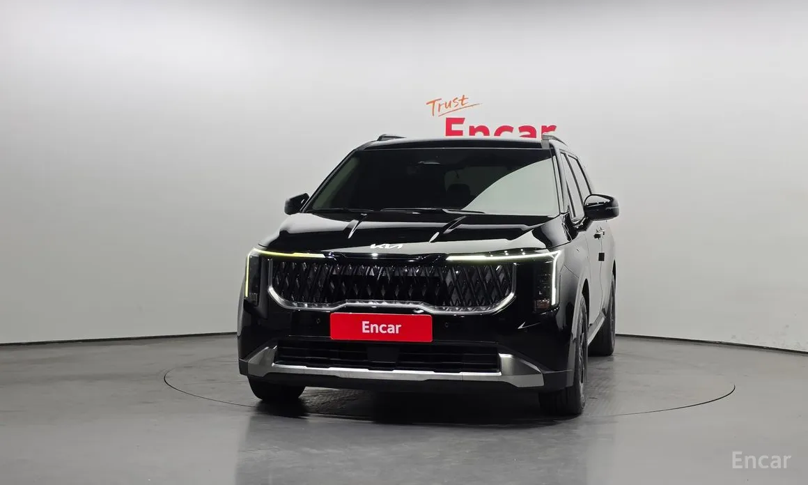 Фото 3 - Kia Carnival