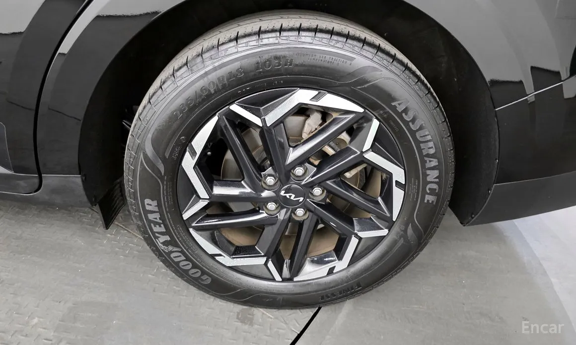 Фото 5 - Kia Carnival