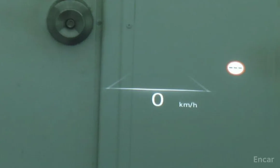 Фото 12 - Genesis GV70