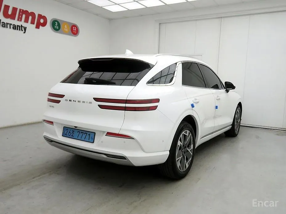 Фото 5 - Genesis GV70