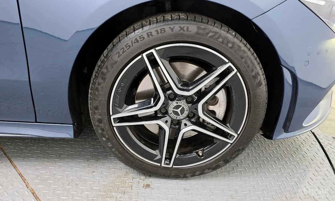 Фото 5 - Mercedes-Benz CLA-Class