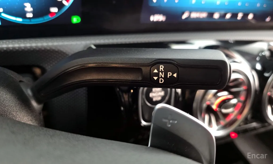 Фото 9 - Mercedes-Benz CLA-Class