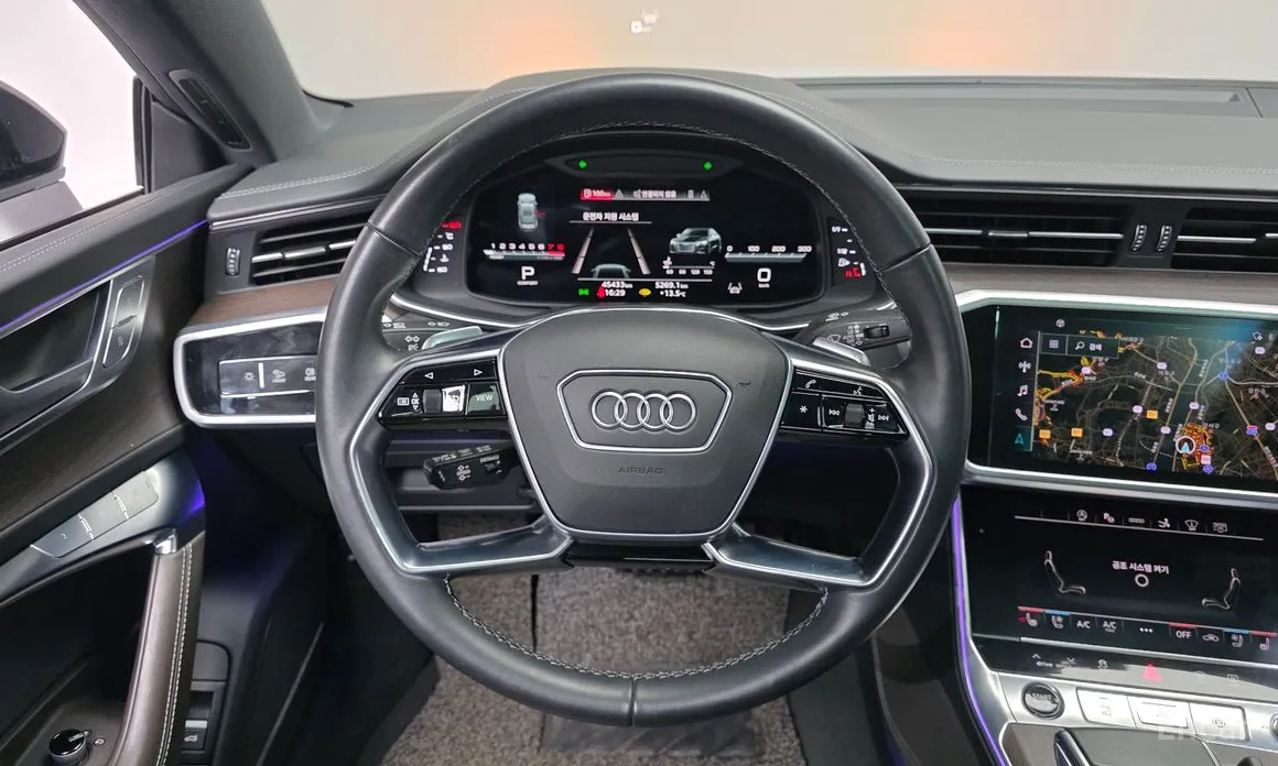 Фото 13 - Audi A7