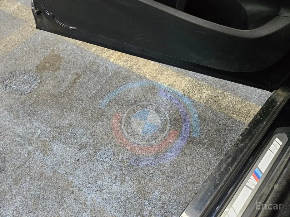 Фото 12 - BMW iX3