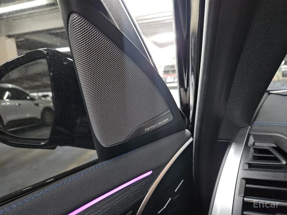 Фото 13 - BMW iX3