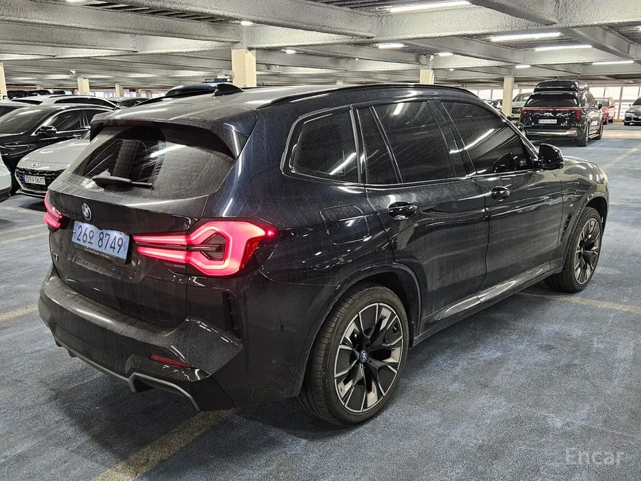 Фото 2 - BMW iX3