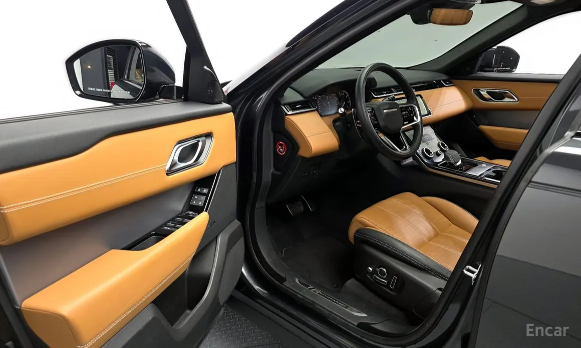 Фото 10 - Land Rover Range Rover Velar