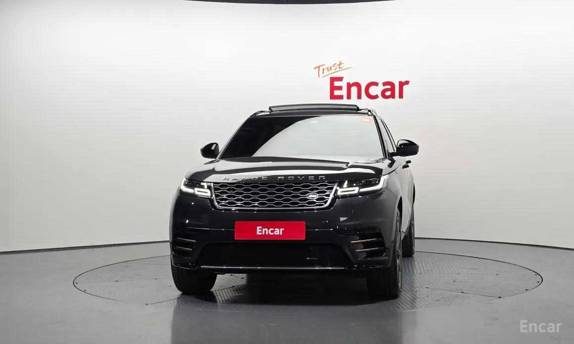 Фото 3 - Land Rover Range Rover Velar