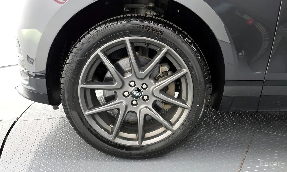 Фото 5 - Land Rover Range Rover Velar