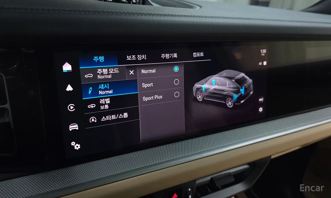 Фото 16 - Porsche Cayenne