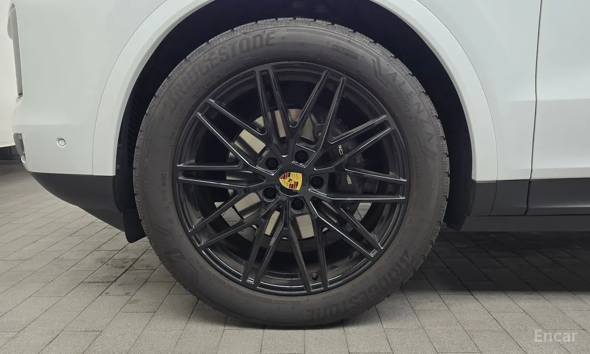 Фото 5 - Porsche Cayenne