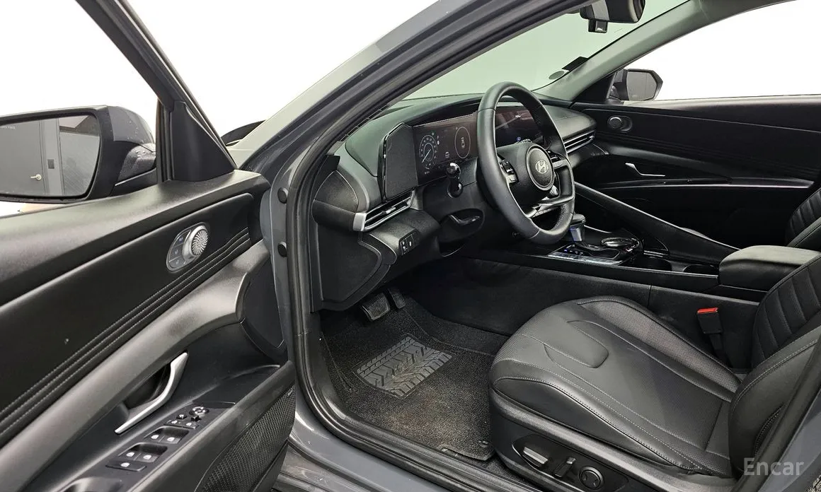 Фото 10 - Hyundai Avante