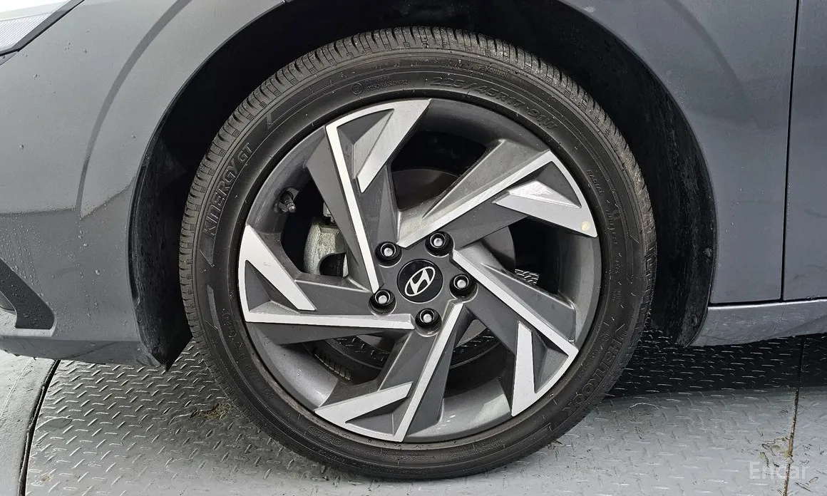 Фото 5 - Hyundai Avante