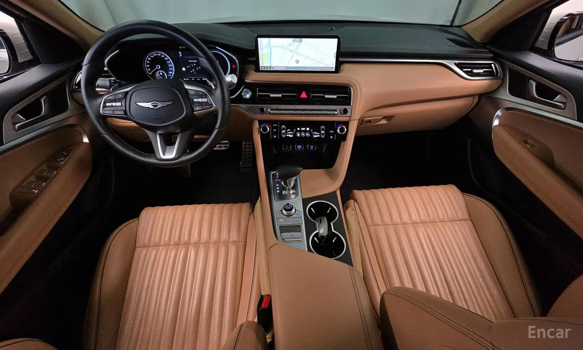 Фото 7 - Genesis G70