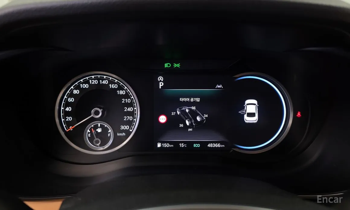 Фото 8 - Genesis G70